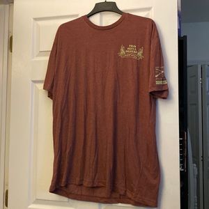 Grunt style men’s printed t shirt in maroon. Never worn. Size XXL.